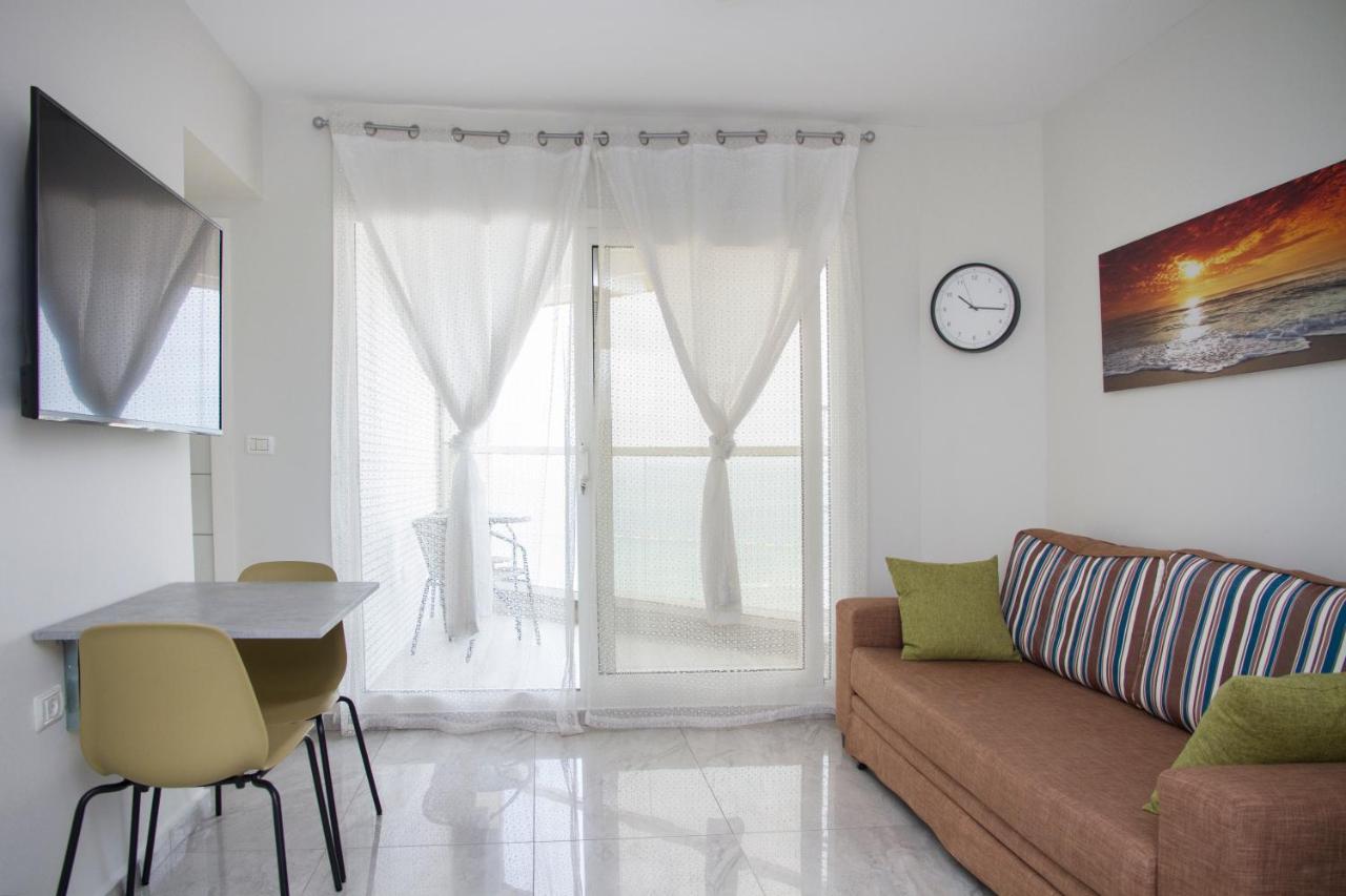 Apartments4You Leonardo 11 Bat Yam Εξωτερικό φωτογραφία