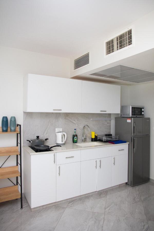 Apartments4You Leonardo 11 Bat Yam Εξωτερικό φωτογραφία