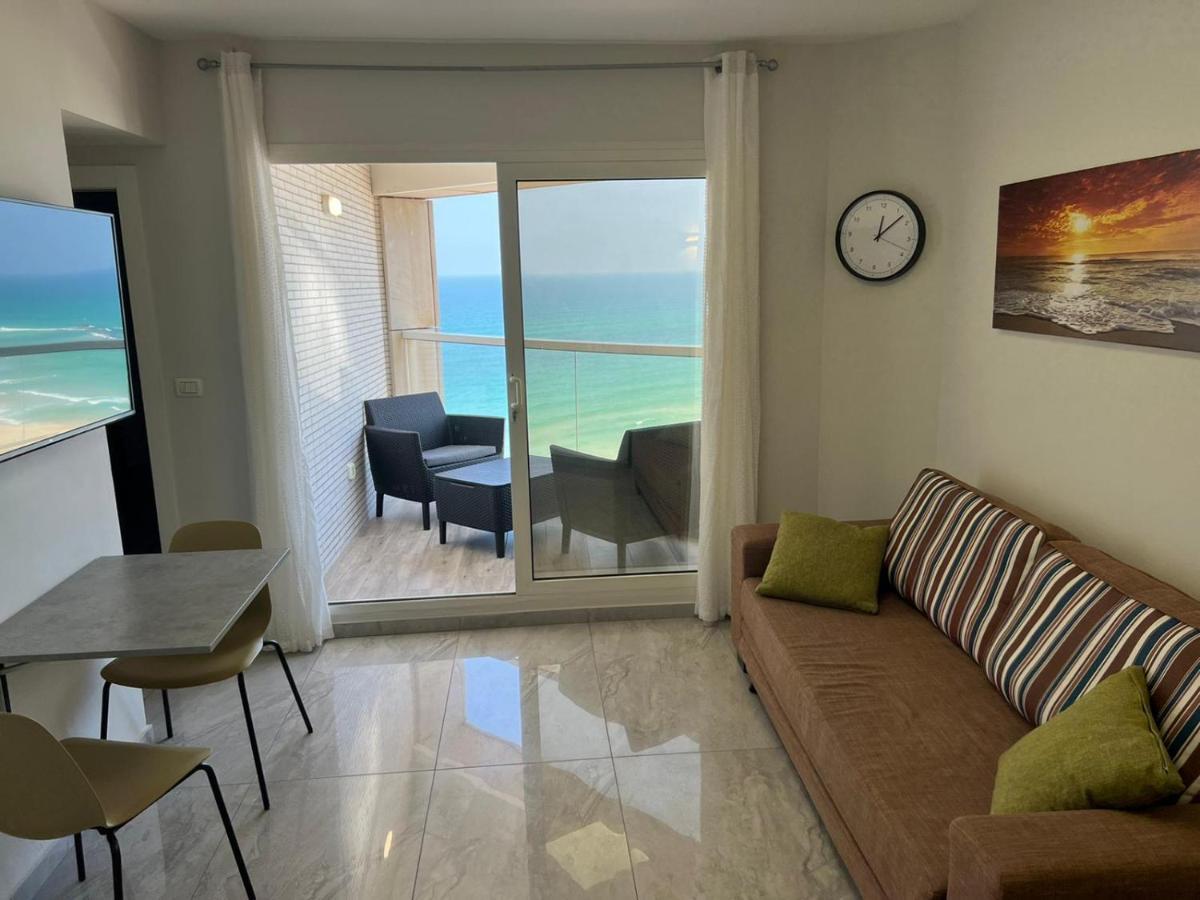 Apartments4You Leonardo 11 Bat Yam Εξωτερικό φωτογραφία